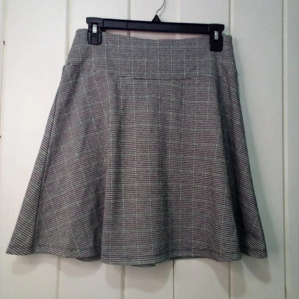 Loft Skirt Women XS A-Line Short Plaid Classic Black Green